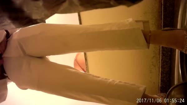 厕所偷拍-云上会所酒吧合集137